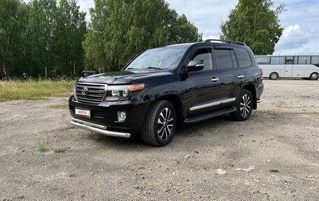 Toyota Land Cruiser 200, 2013 год, 4 200 000 рублей, 31 фотография