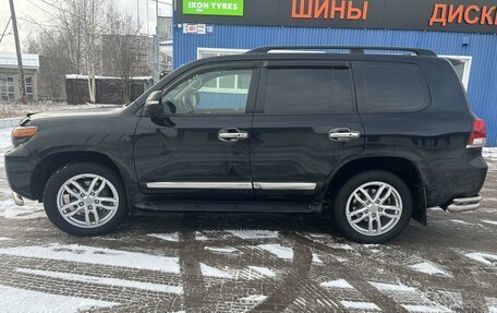 Toyota Land Cruiser 200, 2013 год, 4 200 000 рублей, 40 фотография