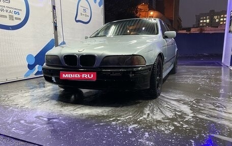 BMW 5 серия, 1999 год, 380 000 рублей, 1 фотография