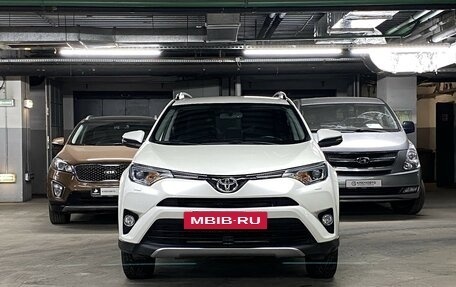 Toyota RAV4, 2018 год, 3 070 000 рублей, 2 фотография