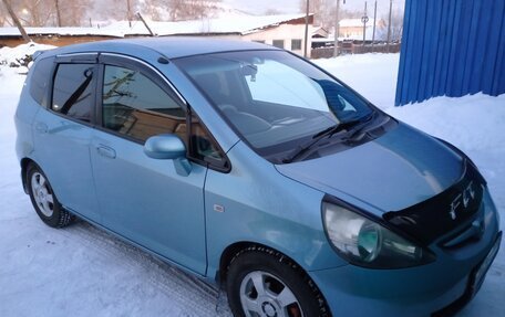 Honda Fit III, 2006 год, 550 000 рублей, 4 фотография