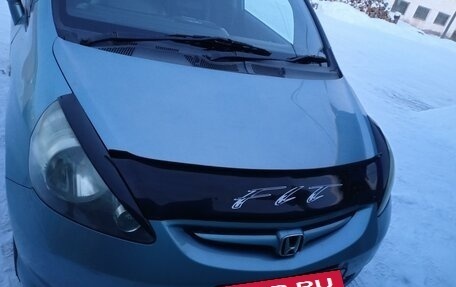 Honda Fit III, 2006 год, 550 000 рублей, 3 фотография