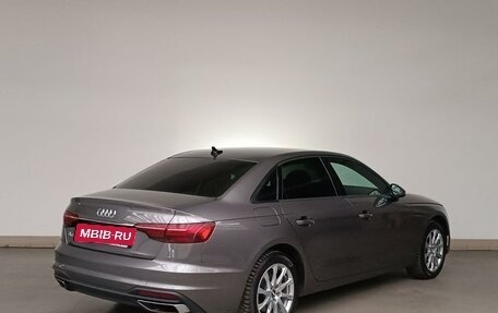 Audi A4, 2021 год, 3 700 000 рублей, 5 фотография