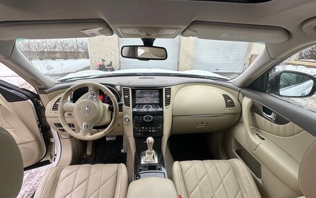 Infiniti FX II, 2009 год, 1 750 000 рублей, 15 фотография