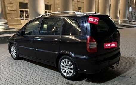 Opel Zafira A рестайлинг, 2004 год, 349 000 рублей, 7 фотография