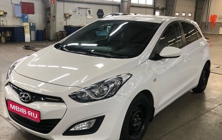 Hyundai i30 II рестайлинг, 2014 год, 1 299 000 рублей, 1 фотография