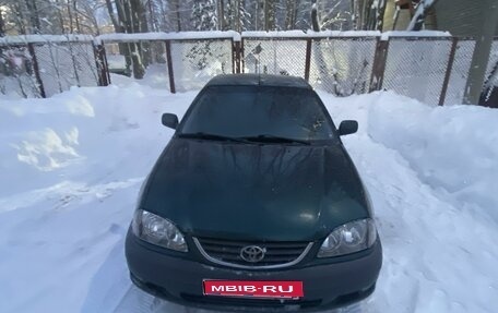 Toyota Avensis III рестайлинг, 2000 год, 430 000 рублей, 1 фотография