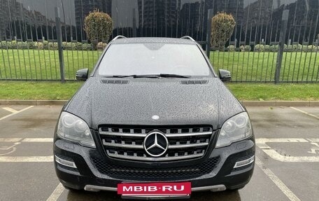 Mercedes-Benz M-Класс, 2011 год, 1 850 000 рублей, 2 фотография