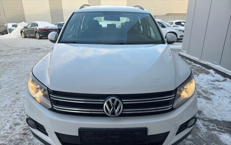 Volkswagen Tiguan I, 2011 год, 1 390 000 рублей, 2 фотография