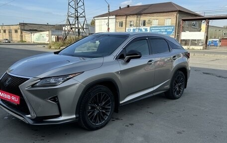 Lexus RX IV рестайлинг, 2018 год, 5 600 000 рублей, 9 фотография