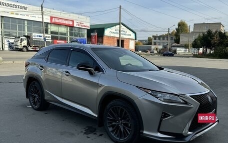 Lexus RX IV рестайлинг, 2018 год, 5 600 000 рублей, 7 фотография