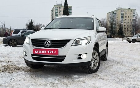 Volkswagen Tiguan I, 2009 год, 1 300 000 рублей, 2 фотография