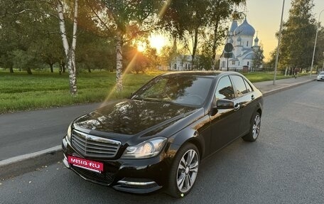 Mercedes-Benz C-Класс, 2011 год, 1 420 000 рублей, 10 фотография