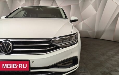 Volkswagen Passat B8 рестайлинг, 2021 год, 2 929 000 рублей, 17 фотография