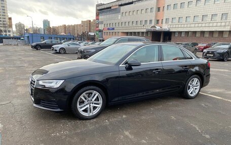 Audi A4, 2019 год, 2 300 000 рублей, 1 фотография