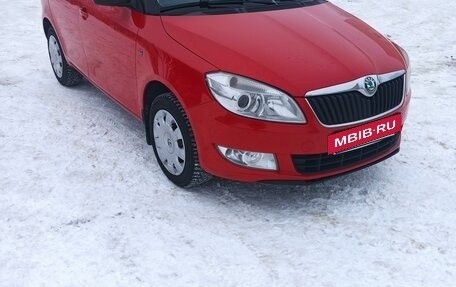 Skoda Fabia II, 2012 год, 880 000 рублей, 2 фотография