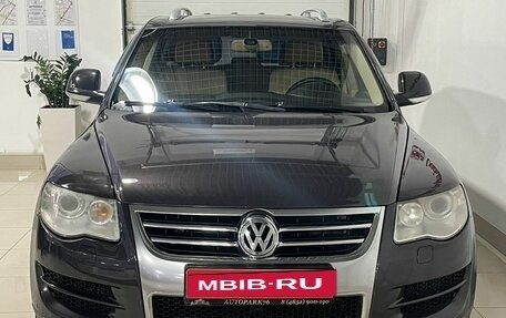 Volkswagen Touareg III, 2008 год, 1 349 000 рублей, 2 фотография