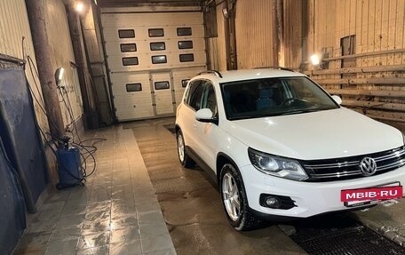 Volkswagen Tiguan I, 2012 год, 1 850 000 рублей, 2 фотография