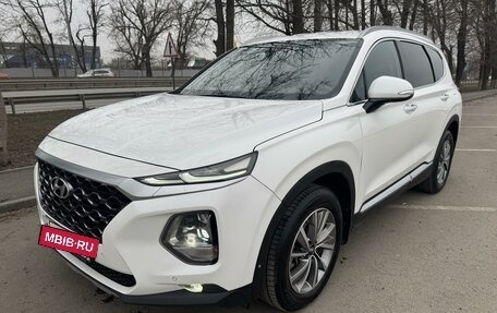 Hyundai Santa Fe IV, 2019 год, 2 890 000 рублей, 2 фотография