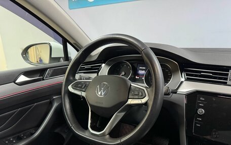 Volkswagen Passat B8 рестайлинг, 2021 год, 2 729 000 рублей, 18 фотография