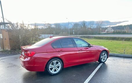 BMW 3 серия, 2013 год, 1 570 000 рублей, 14 фотография