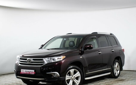 Toyota Highlander III, 2011 год, 2 599 000 рублей, 1 фотография