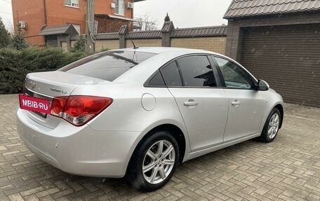 Chevrolet Cruze II, 2011 год, 525 000 рублей, 2 фотография