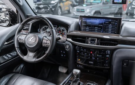 Lexus LX III, 2018 год, 7 700 000 рублей, 2 фотография