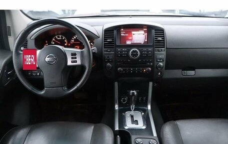 Nissan Pathfinder, 2011 год, 1 350 000 рублей, 7 фотография