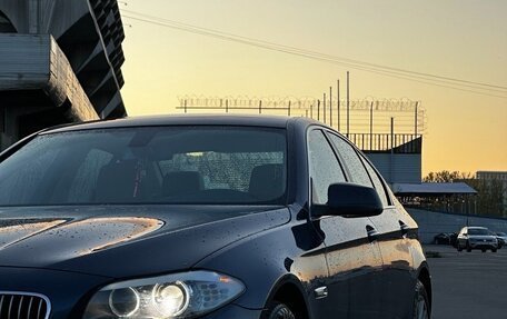 BMW 5 серия, 2013 год, 2 050 000 рублей, 2 фотография