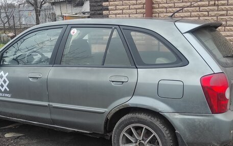 Mazda 323, 2003 год, 299 999 рублей, 5 фотография