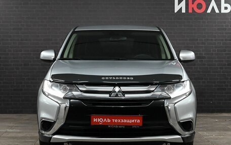 Mitsubishi Outlander III рестайлинг 3, 2018 год, 1 891 000 рублей, 2 фотография