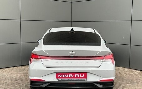 Hyundai Elantra, 2021 год, 2 099 000 рублей, 6 фотография