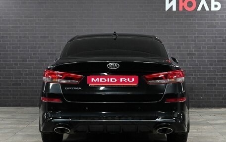 KIA Optima IV, 2018 год, 2 400 000 рублей, 5 фотография