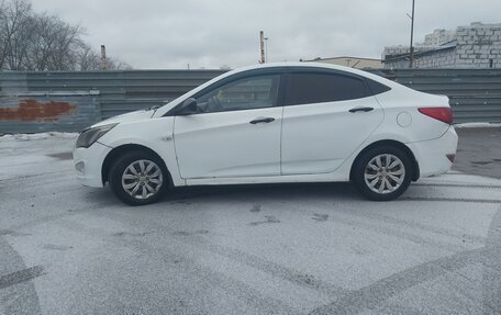 Hyundai Solaris II рестайлинг, 2014 год, 600 000 рублей, 2 фотография