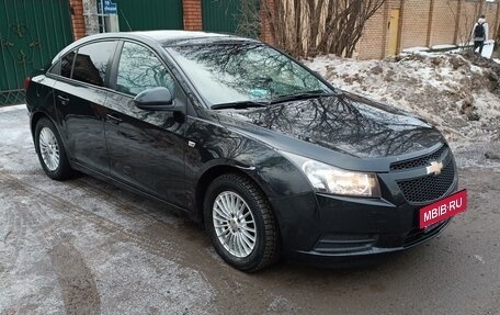 Chevrolet Cruze II, 2010 год, 730 000 рублей, 1 фотография