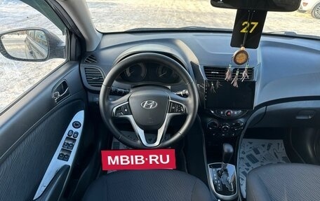 Hyundai Solaris II рестайлинг, 2011 год, 949 000 рублей, 17 фотография