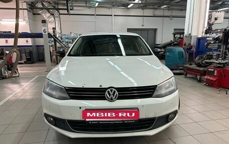 Volkswagen Jetta VI, 2014 год, 997 000 рублей, 6 фотография