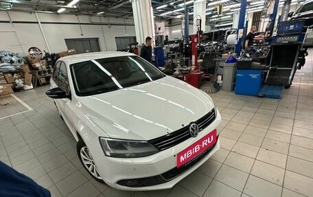 Volkswagen Jetta VI, 2014 год, 997 000 рублей, 8 фотография