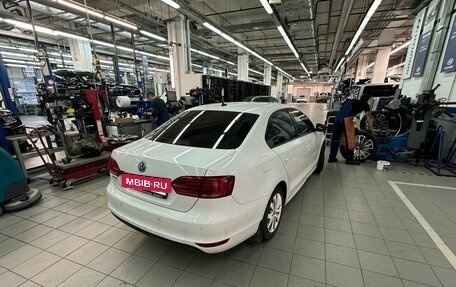 Volkswagen Jetta VI, 2014 год, 997 000 рублей, 11 фотография