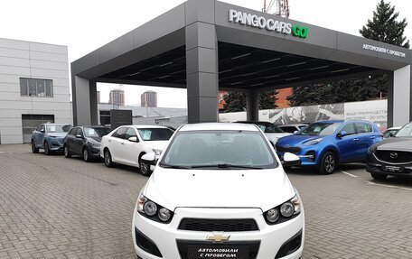 Chevrolet Aveo III, 2013 год, 875 000 рублей, 2 фотография