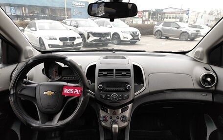 Chevrolet Aveo III, 2013 год, 875 000 рублей, 10 фотография