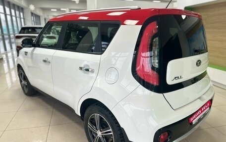 KIA Soul II рестайлинг, 2017 год, 1 570 000 рублей, 7 фотография