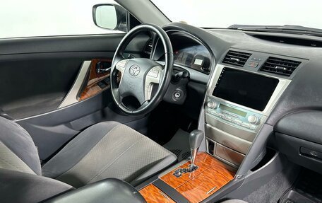 Toyota Camry, 2008 год, 1 380 000 рублей, 13 фотография