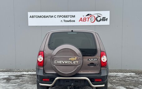 Chevrolet Niva I рестайлинг, 2019 год, 955 000 рублей, 6 фотография