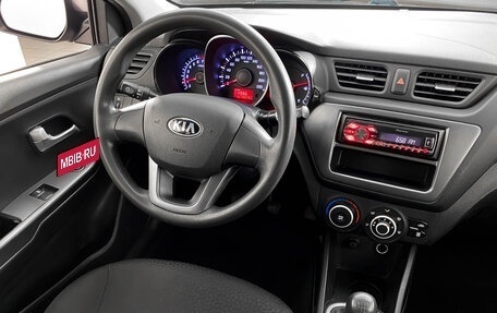 KIA Rio III рестайлинг, 2013 год, 799 000 рублей, 13 фотография