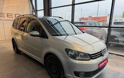 Volkswagen Touran III, 2012 год, 1 199 000 рублей, 1 фотография