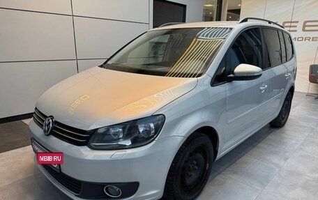 Volkswagen Touran III, 2012 год, 1 199 000 рублей, 3 фотография