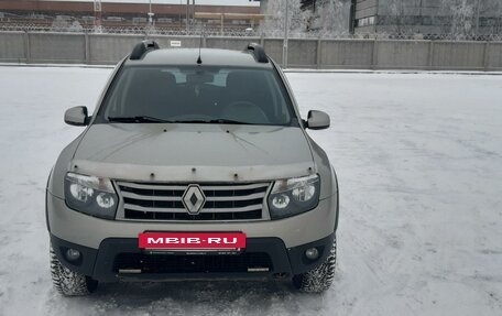 Renault Duster I рестайлинг, 2014 год, 1 100 000 рублей, 4 фотография