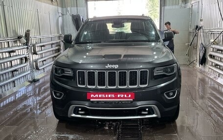 Jeep Grand Cherokee, 2014 год, 2 300 000 рублей, 2 фотография